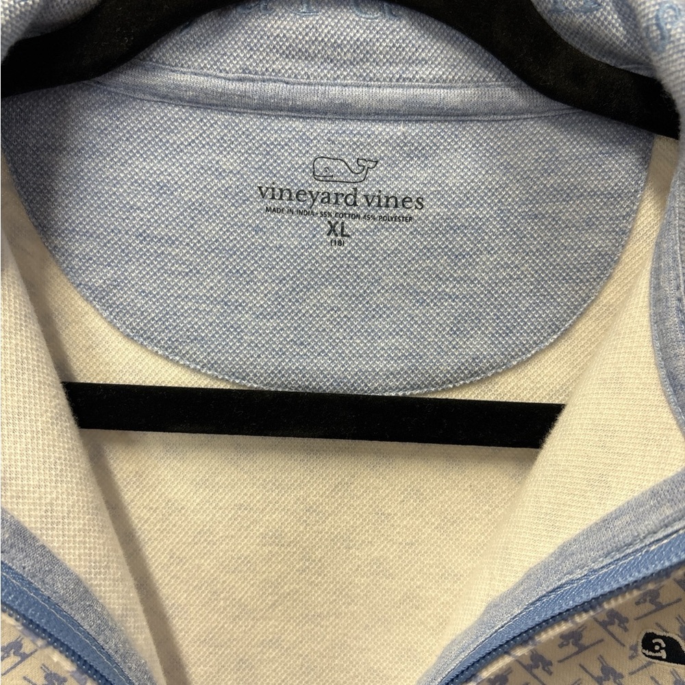 Vineyard Vines Boys XL Quarter Zip Pullover Ski Print | Size XL / 18 - Picture 4 of 4